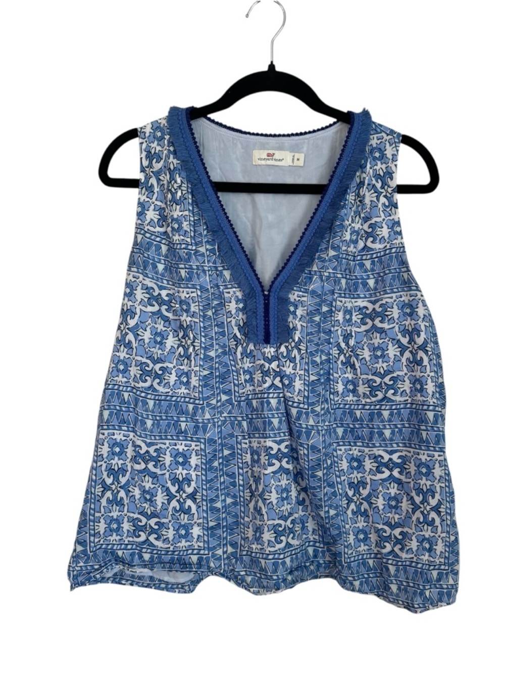 Vineyard Vines Women’s Sleeveless V-Neck Woven Scarf Print Pintuck Top Sz M GUC